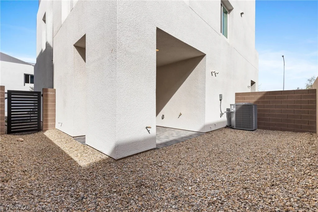 8629 Ensworth, Las Vegas, NV 89123