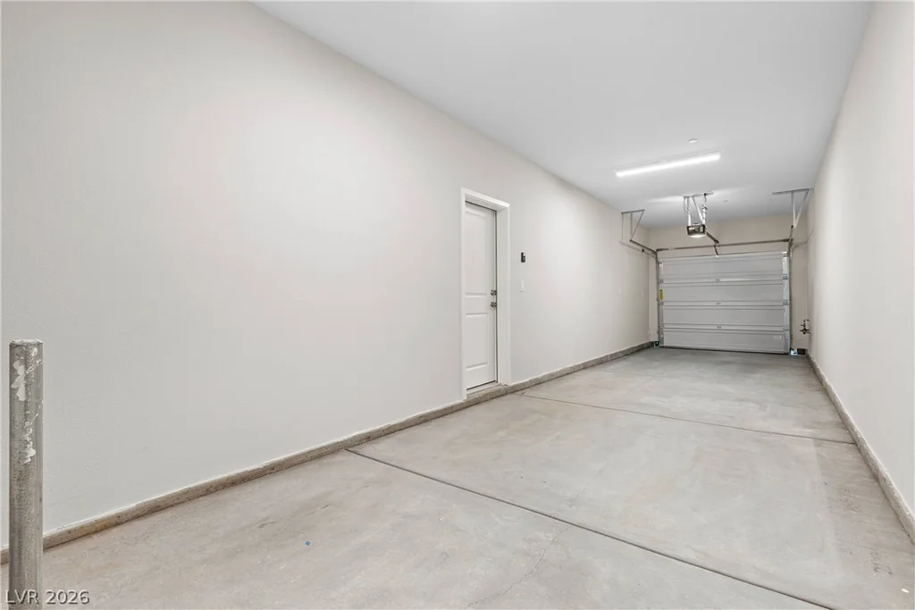 8629 Ensworth, Las Vegas, NV 89123