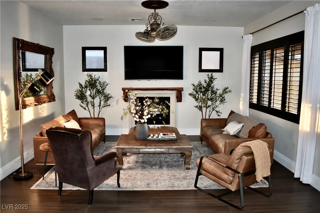 220 Palmetto Pointe, Henderson, NV 89012