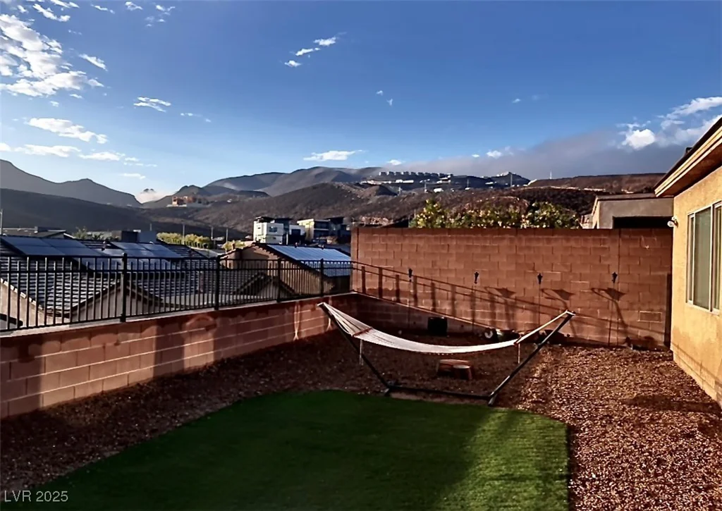 220 Palmetto Pointe, Henderson, NV 89012