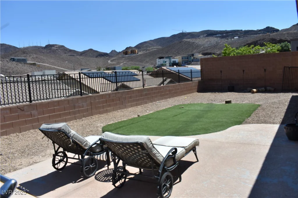 220 Palmetto Pointe, Henderson, NV 89012