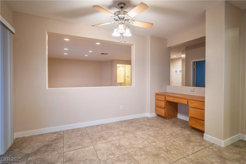 2848 Meadow Park, Henderson, NV 89052