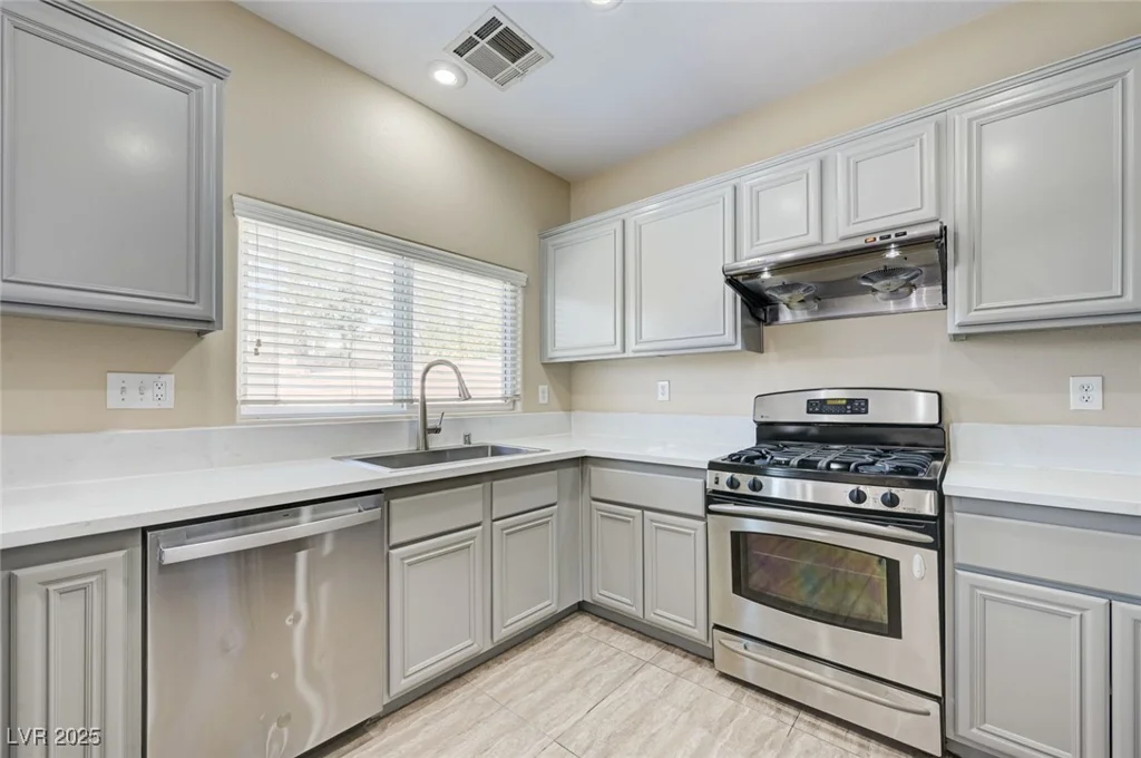 7459 Edgecove, Las Vegas, NV 89139