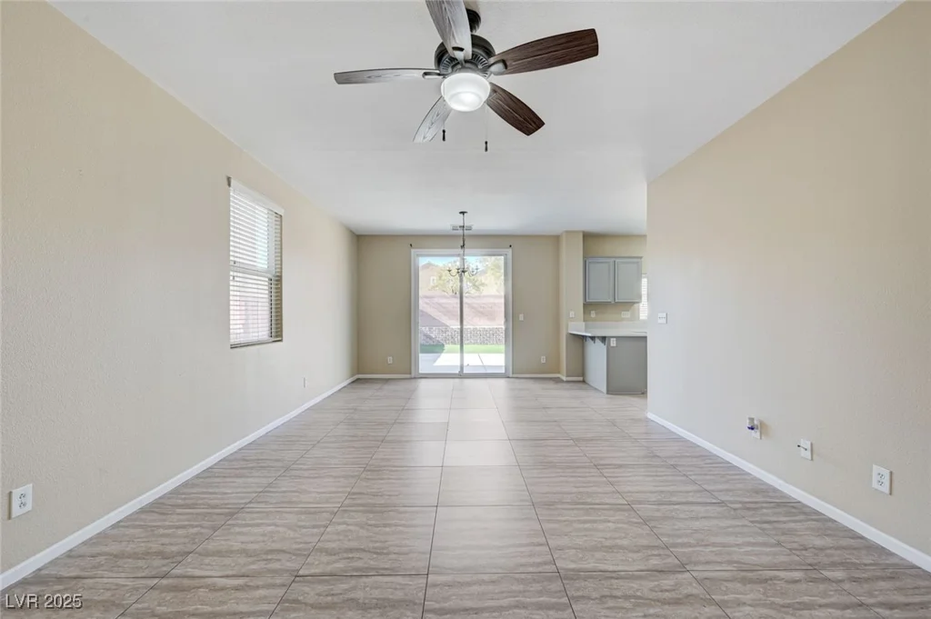 7459 Edgecove, Las Vegas, NV 89139