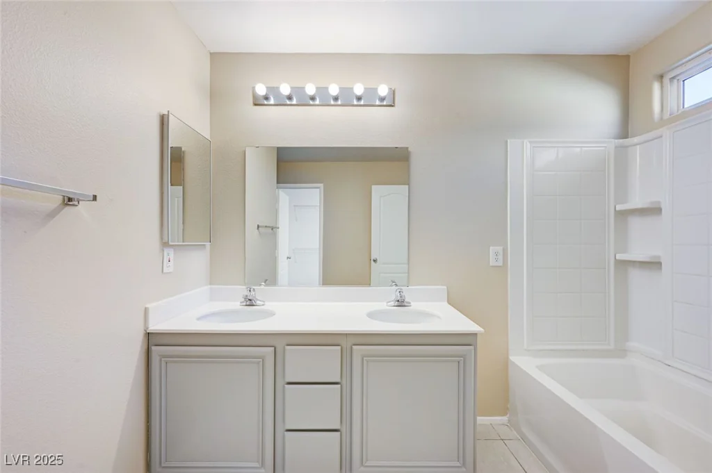 7459 Edgecove, Las Vegas, NV 89139