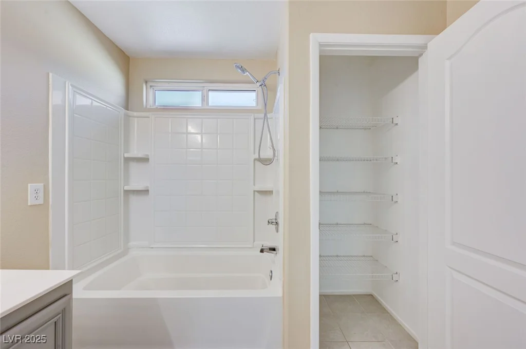 7459 Edgecove, Las Vegas, NV 89139