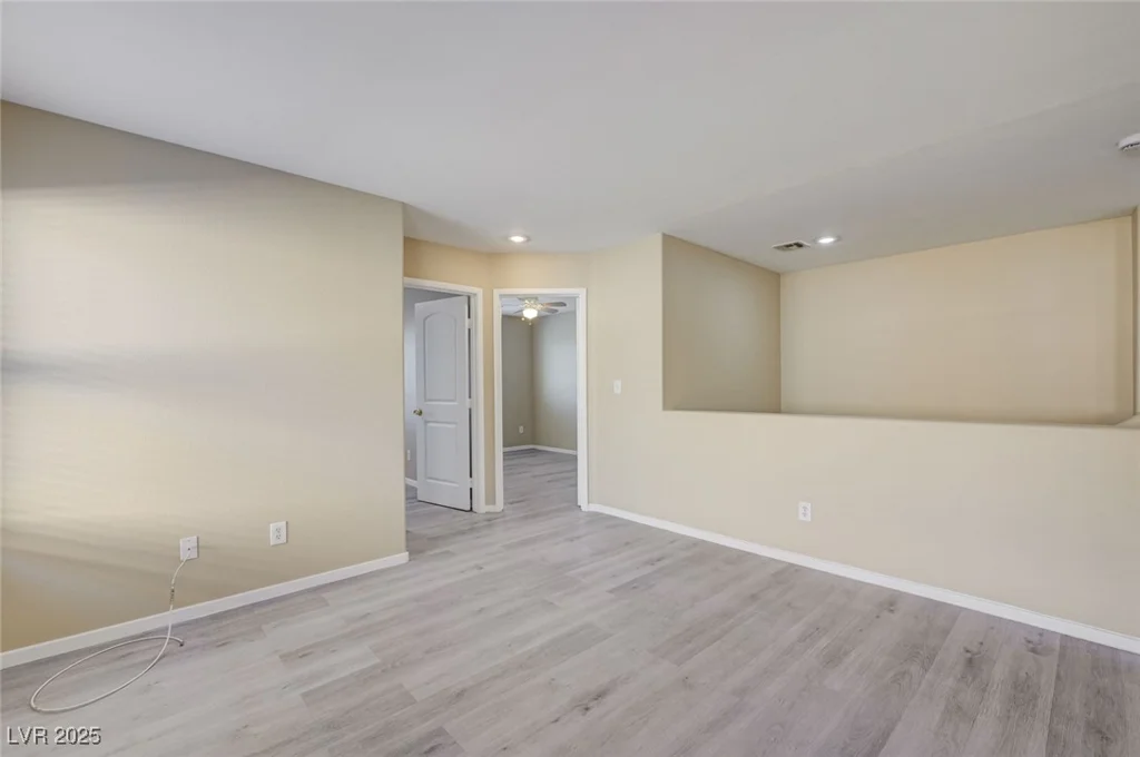 7459 Edgecove, Las Vegas, NV 89139