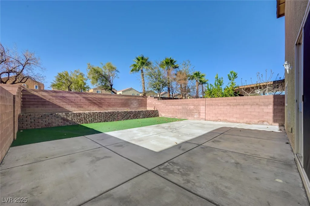7459 Edgecove, Las Vegas, NV 89139