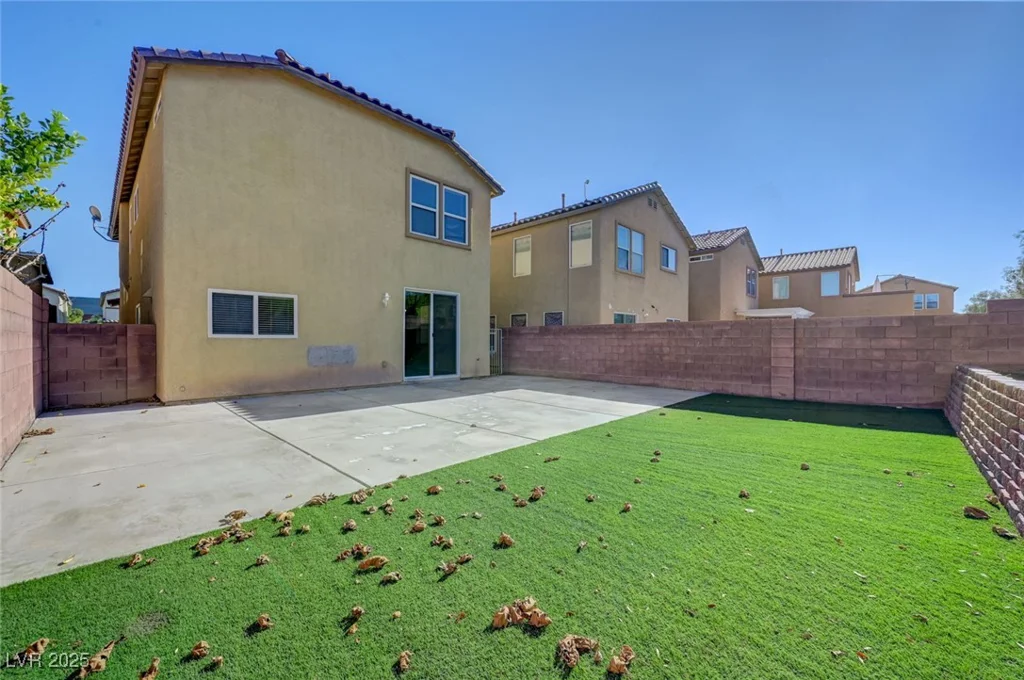 7459 Edgecove, Las Vegas, NV 89139