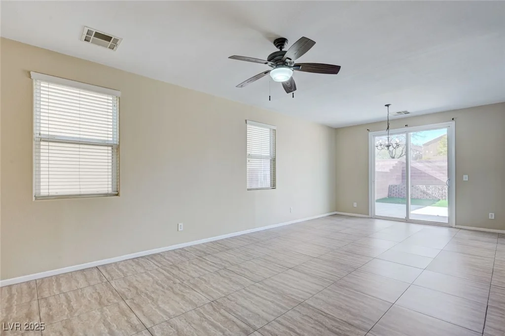 7459 Edgecove, Las Vegas, NV 89139