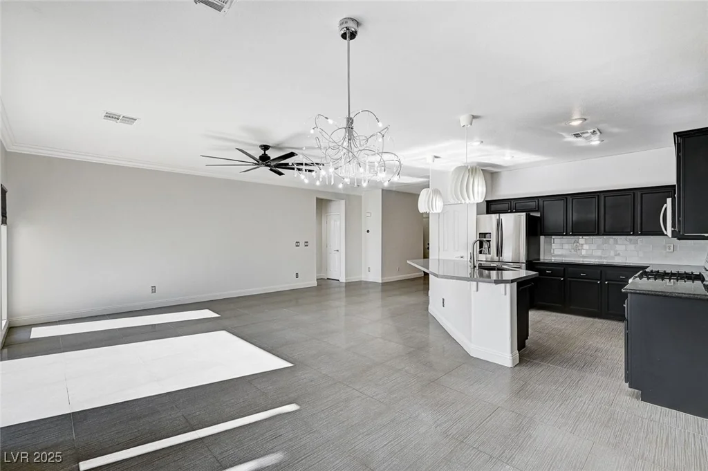 4489 Verdiccio, Las Vegas, NV 89141