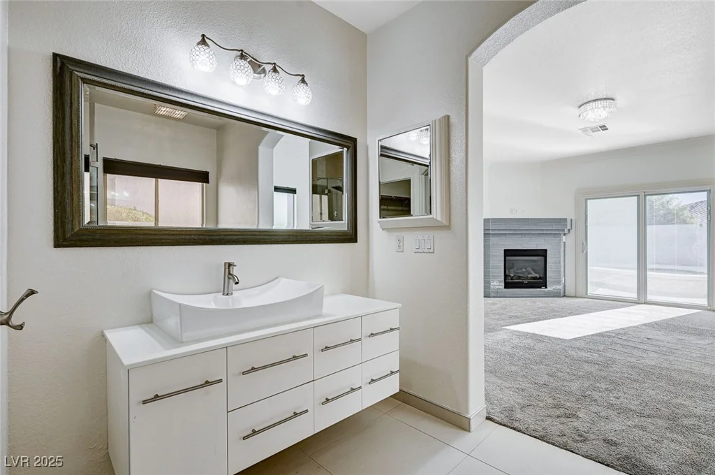 4489 Verdiccio, Las Vegas, NV 89141