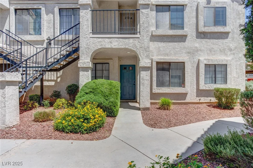 4860 Nara Vista, Las Vegas, NV 89103