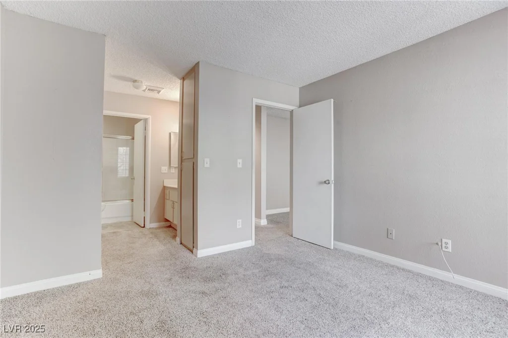 4860 Nara Vista, Las Vegas, NV 89103