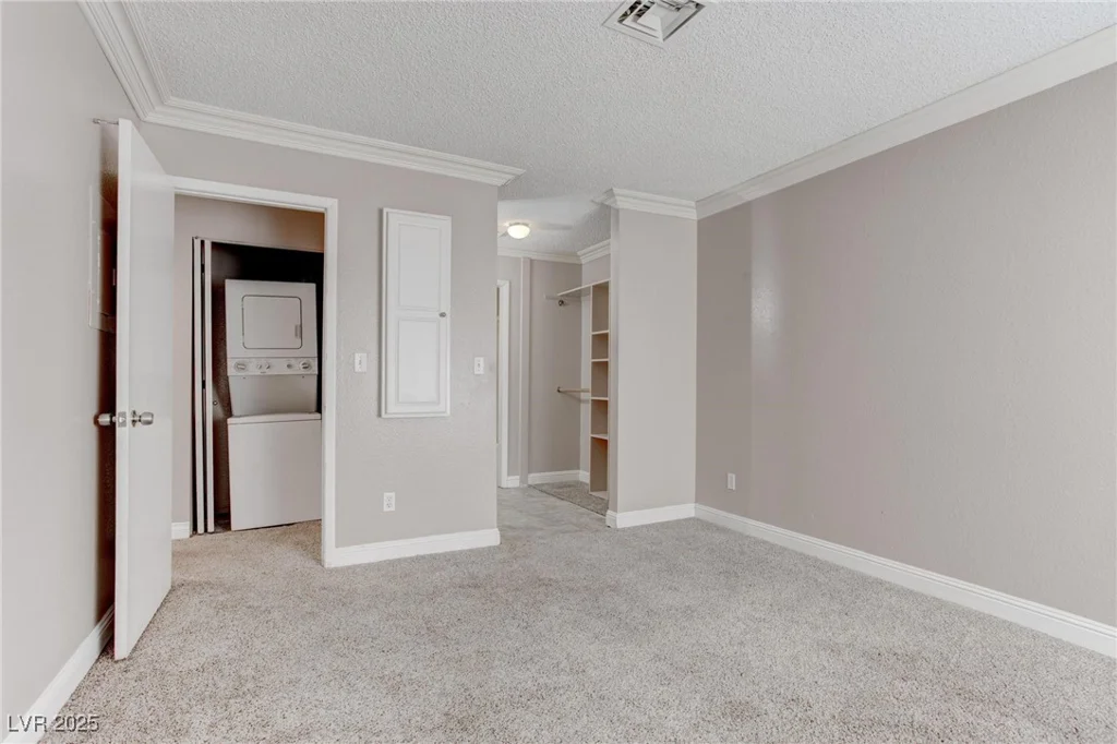 4860 Nara Vista, Las Vegas, NV 89103