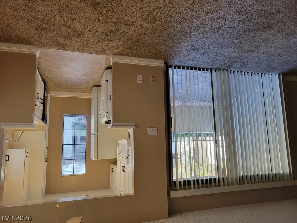 4860 Nara Vista, Las Vegas, NV 89103