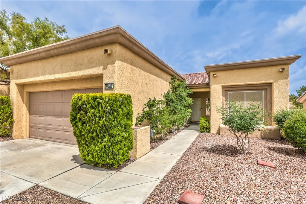 9948 Bundella, Las Vegas, NV 89134