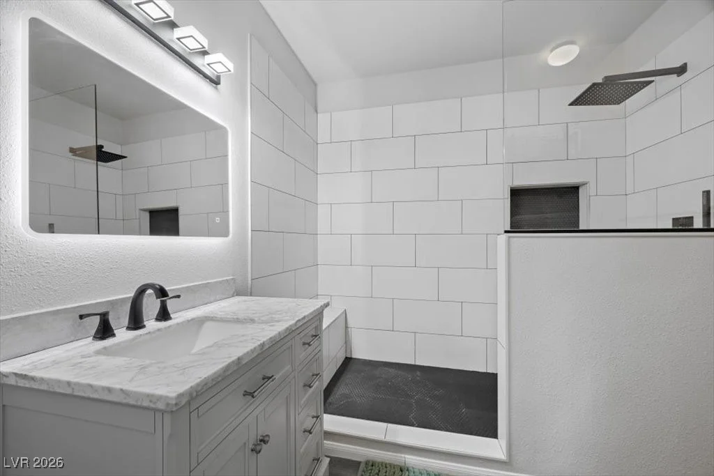 2050 Warm Springs, Henderson, NV 89014