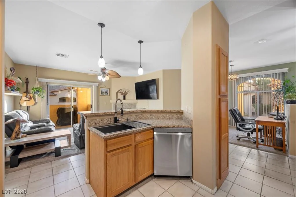 2050 Warm Springs, Henderson, NV 89014