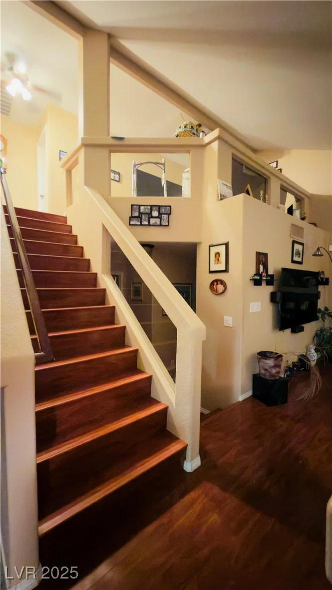 8717 Autumn Wreath, Las Vegas, NV 89129
