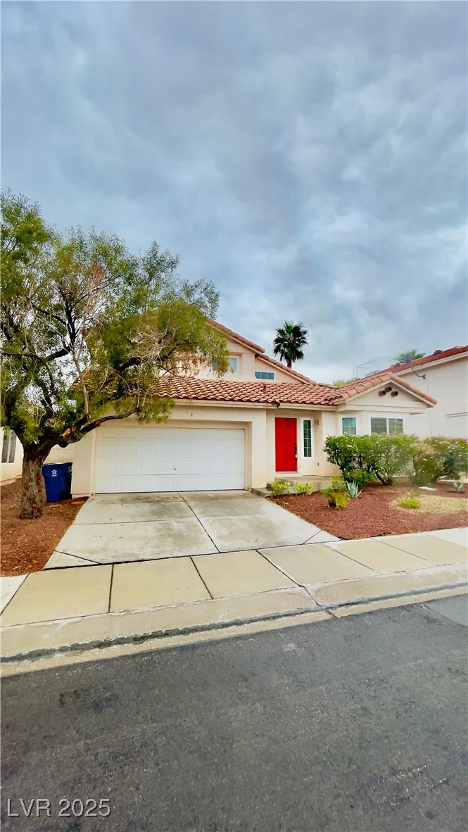 8717 Autumn Wreath, Las Vegas, NV 89129