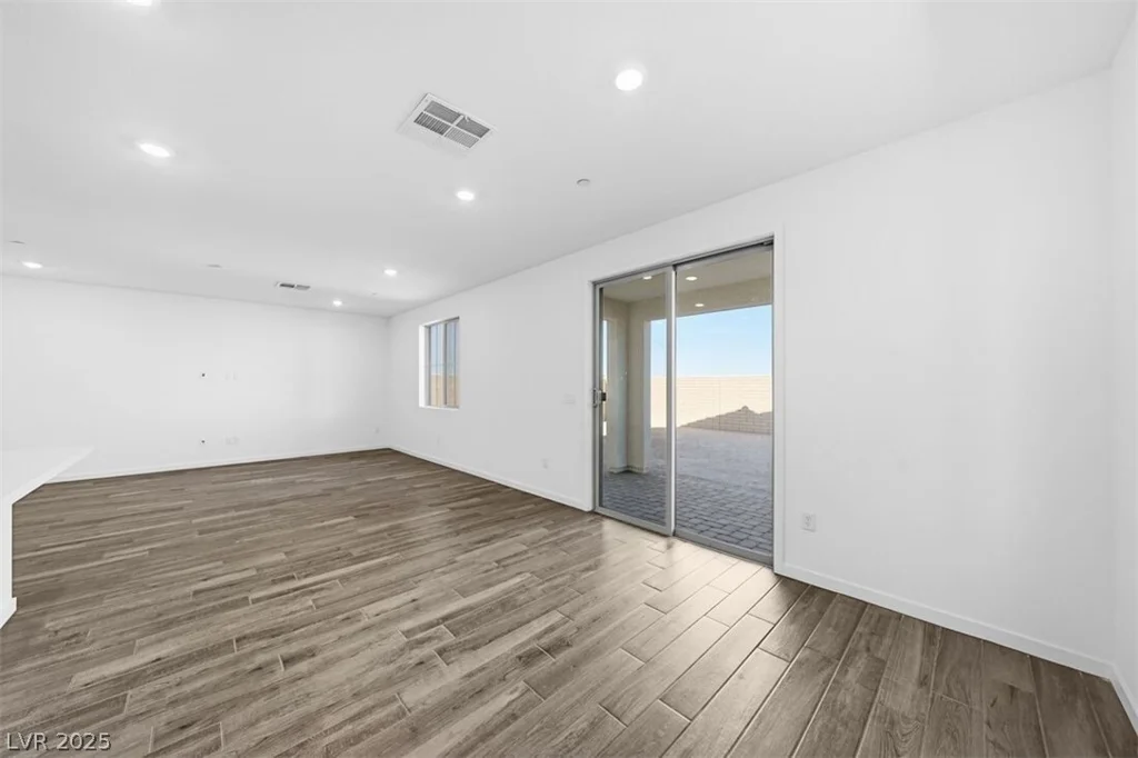 119 Tardando, Henderson, NV 89015