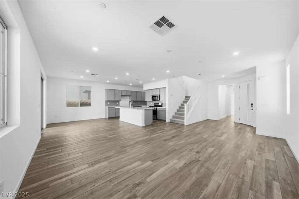 119 Tardando, Henderson, NV 89015