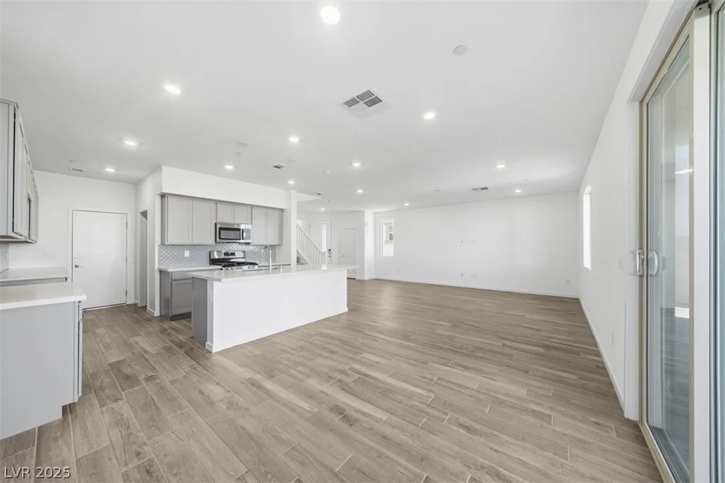 119 Tardando, Henderson, NV 89015