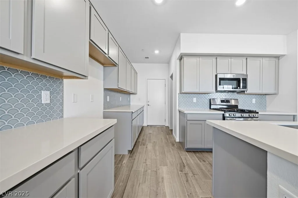 119 Tardando, Henderson, NV 89015