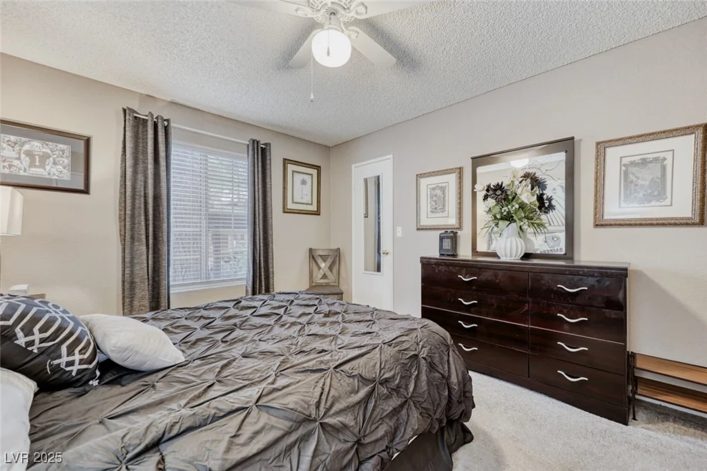 2200 Fort Apache, Las Vegas, NV 89117