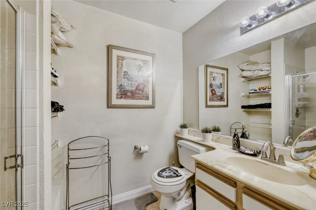 2200 Fort Apache, Las Vegas, NV 89117
