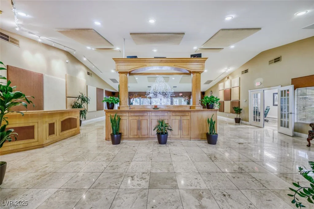 2200 Fort Apache, Las Vegas, NV 89117