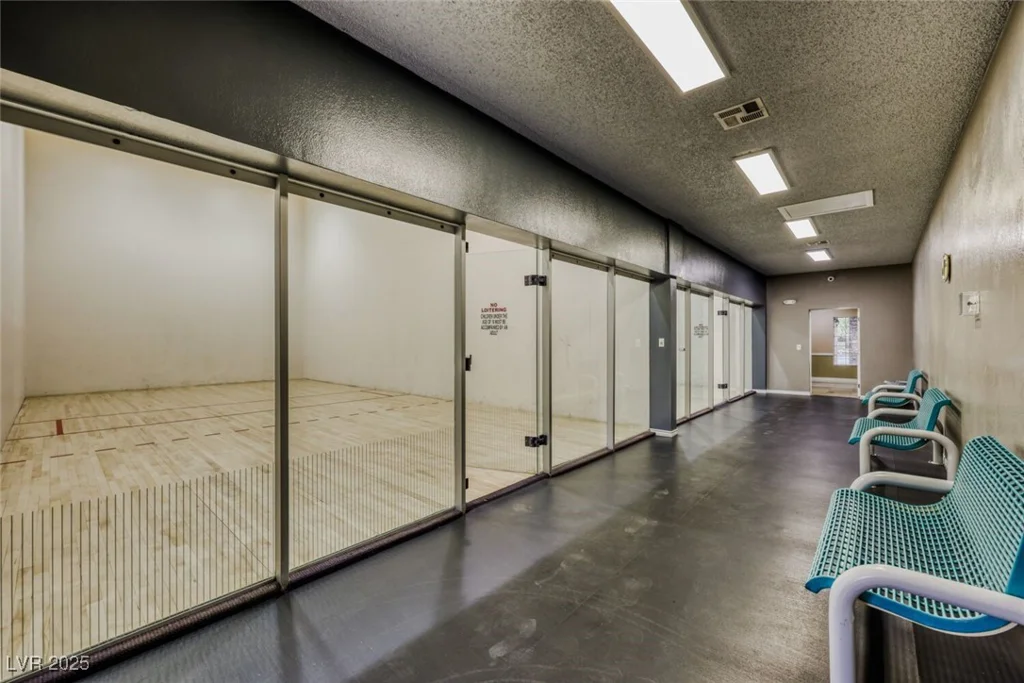 2200 Fort Apache, Las Vegas, NV 89117