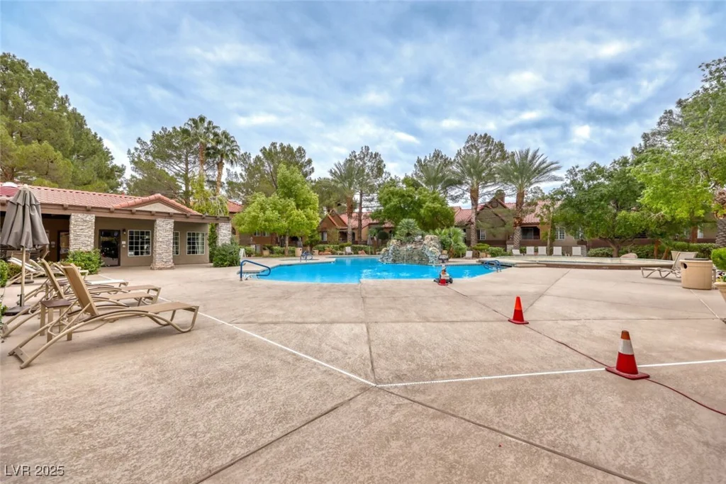 2200 Fort Apache, Las Vegas, NV 89117