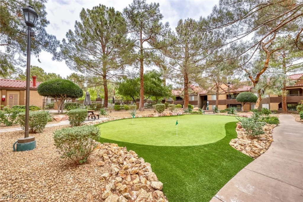 2200 Fort Apache, Las Vegas, NV 89117