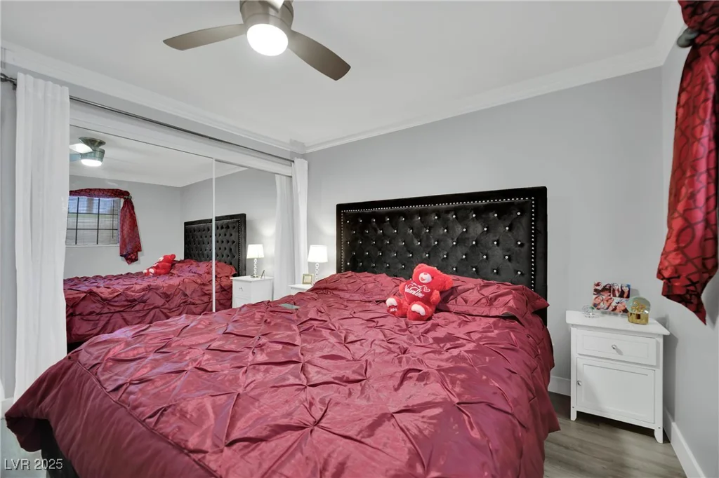 2080 Karen, Las Vegas, NV 89169