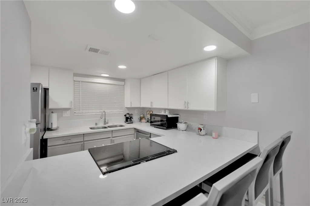 2080 Karen, Las Vegas, NV 89169