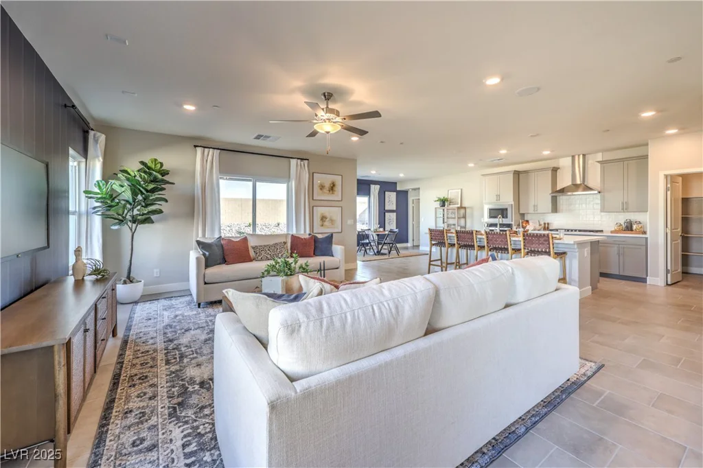 1011 FOREST FALCON, Henderson, NV 89011