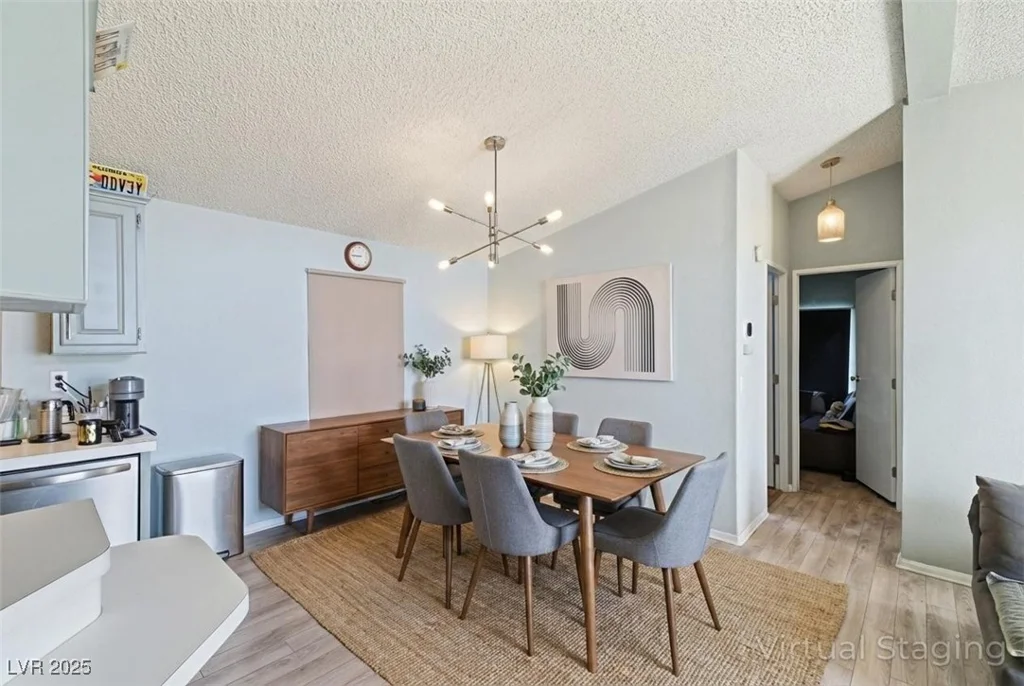 4941 Hildago, Las Vegas, NV 89121