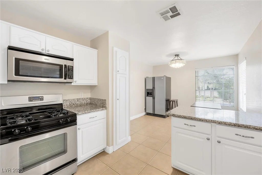 2200 Fort Apache, Las Vegas, NV 89117