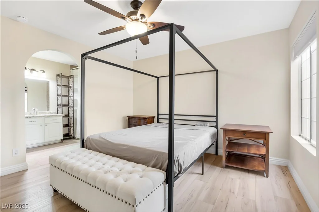 2200 Fort Apache, Las Vegas, NV 89117