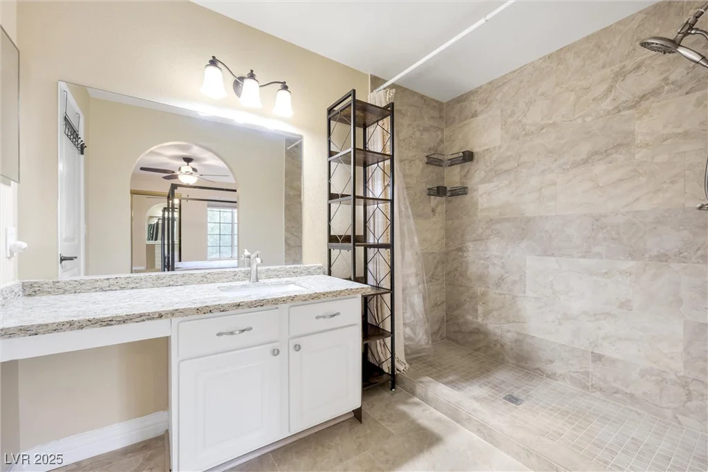 2200 Fort Apache, Las Vegas, NV 89117