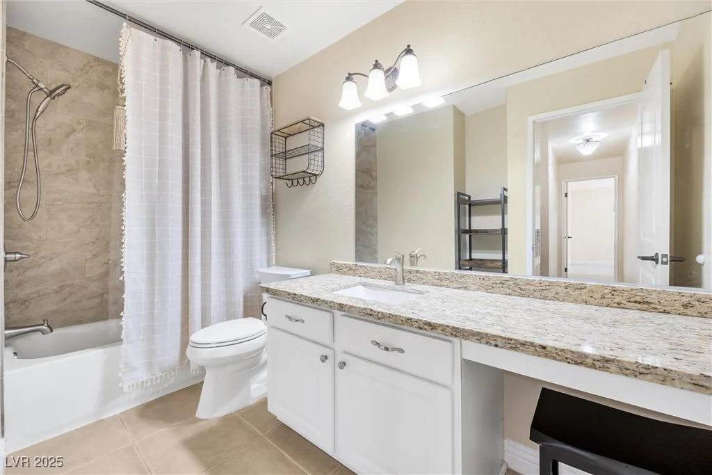 2200 Fort Apache, Las Vegas, NV 89117