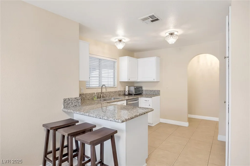 2200 Fort Apache, Las Vegas, NV 89117