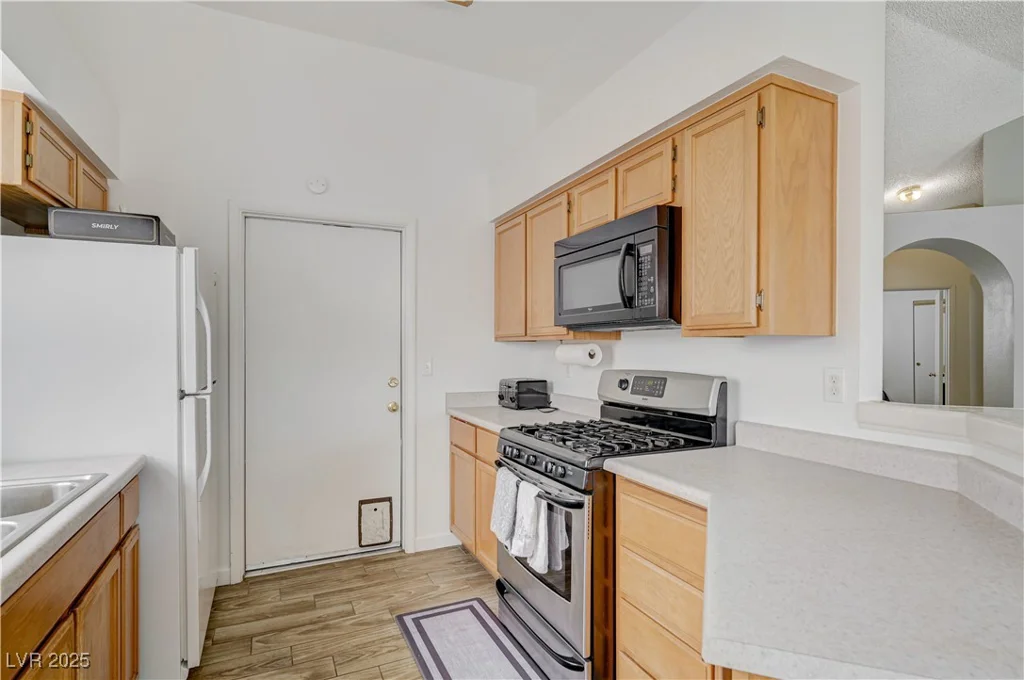 954 Chaps, Henderson, NV 89002