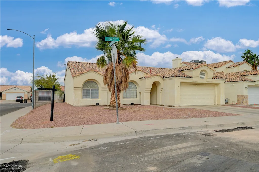 954 Chaps, Henderson, NV 89002
