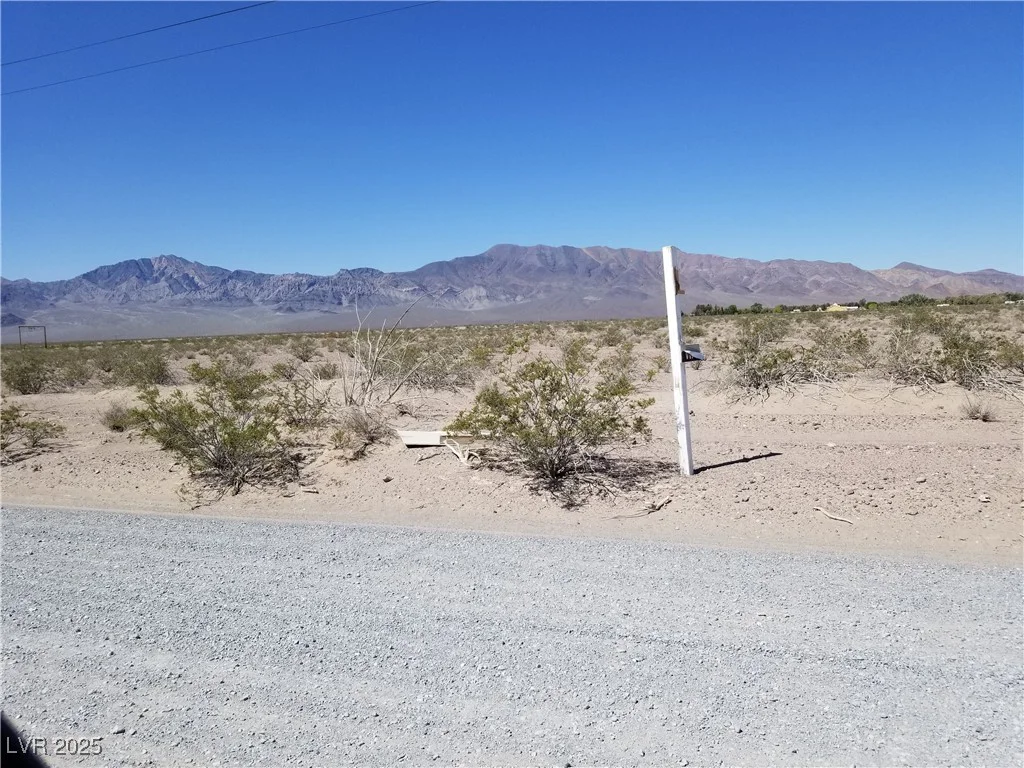 1640 Valley View, Amargosa Valley, NV 89020