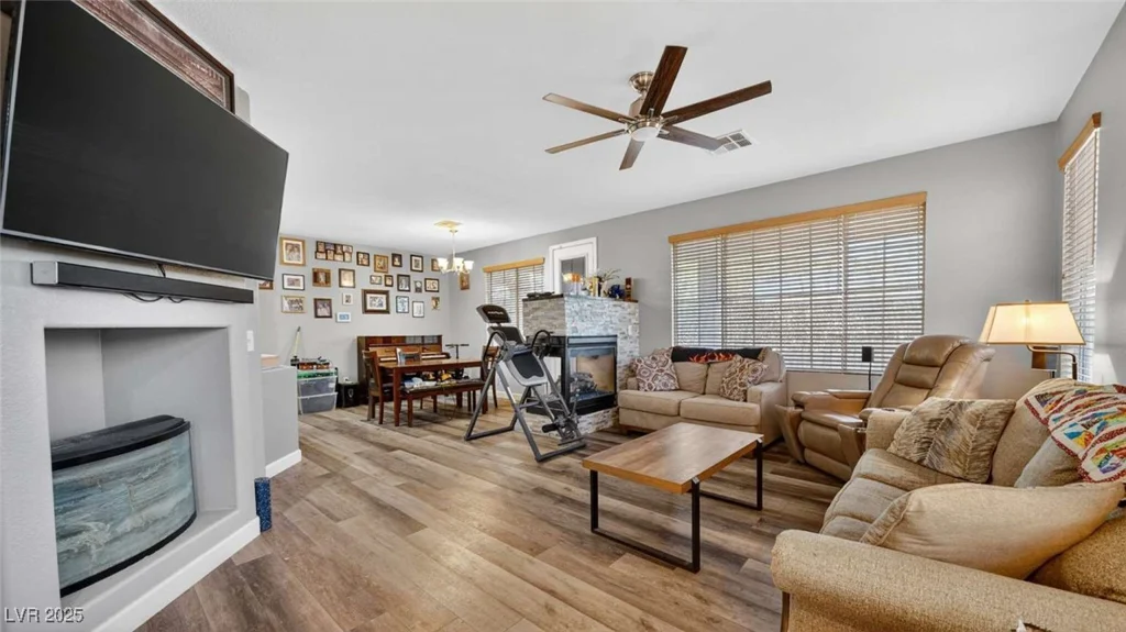 742 Solitude Point, Henderson, NV 89012