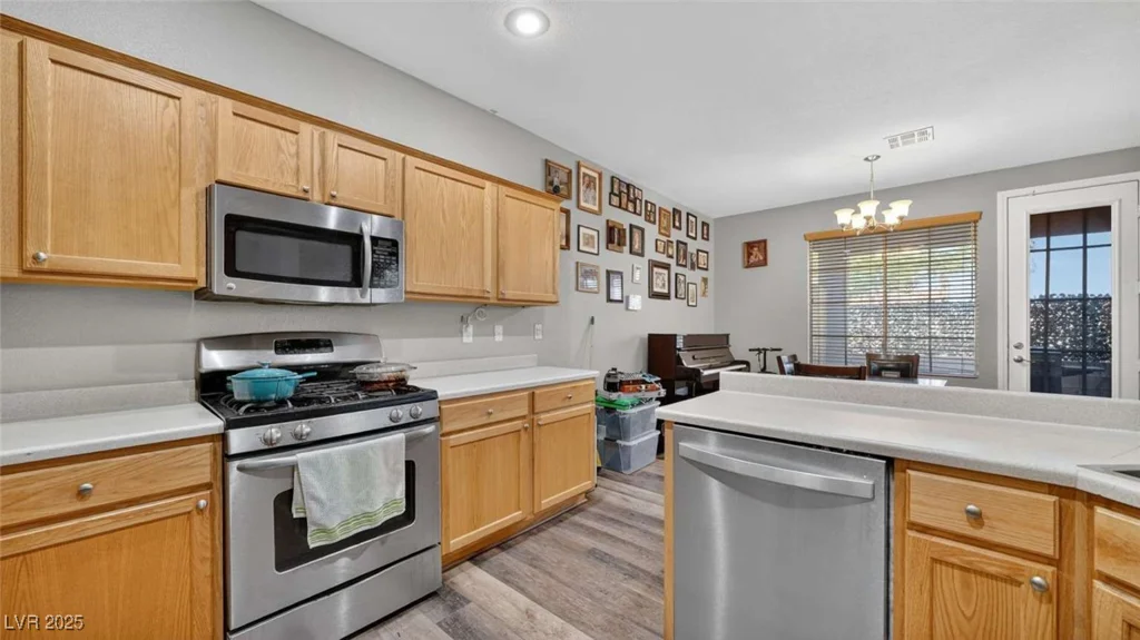 742 Solitude Point, Henderson, NV 89012