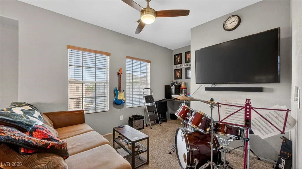 742 Solitude Point, Henderson, NV 89012